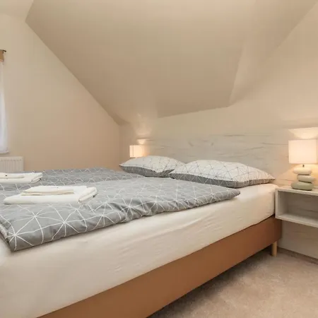 Ponty-lak Panzio בית כפרי Dávod