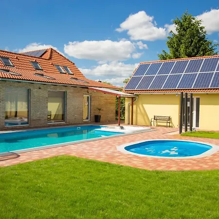 Casa rural Ponty-lak Panzió *
